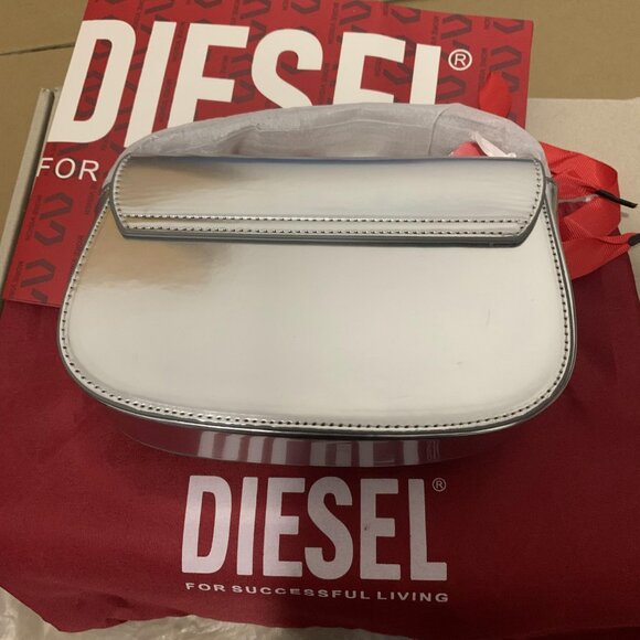 Diesel 1DR Shoulder Bag - Picture 8 of 9